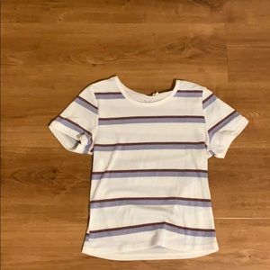 tight stripped tee shirt